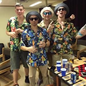 Meet your Posher, Carlo